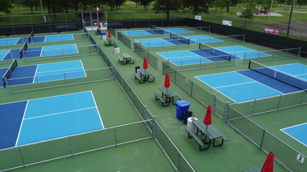 Sửa sân pickball bị nhám 7 lớp DECOTURF 2026